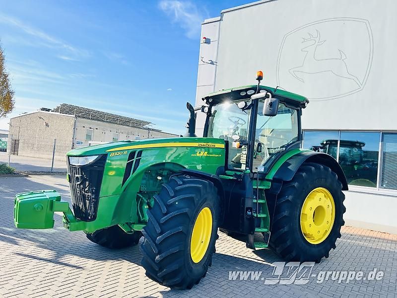 John Deere 8320R E23-PowerShift
