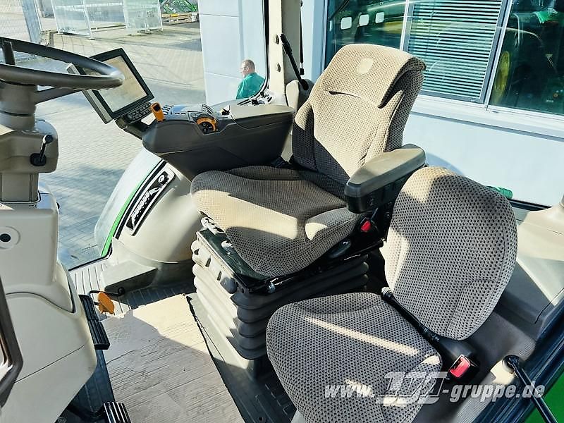 John Deere 8320R E23-PowerShift