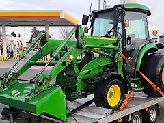 John Deere 4066R mit Frontlader, Load- Match, Galxie-  oder Industriebereifung