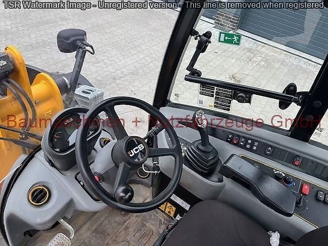 JCB 409 BJ. 2024 ca. 380 Bh