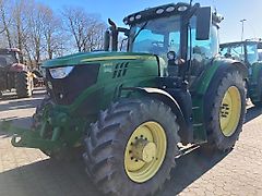 John Deere 6155 R **Black-Weeks**