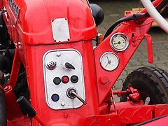 Hanomag R12