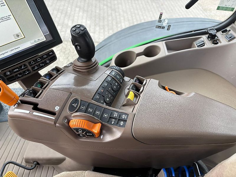 John Deere 8320R Interne Nr. 1898