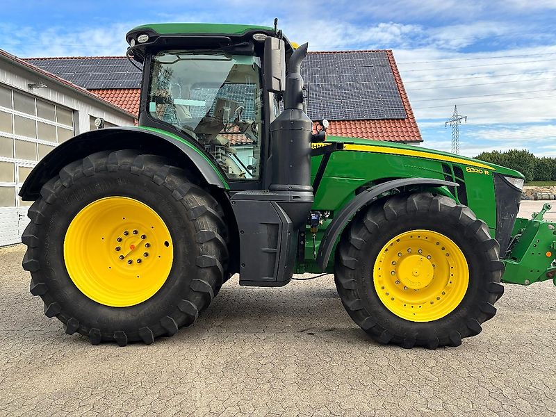 John Deere 8320R Interne Nr. 1898