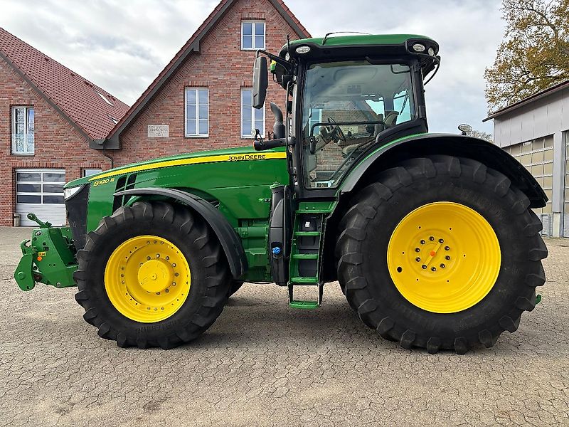 John Deere 8320R Interne Nr. 1898