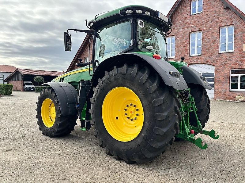 John Deere 8320R Interne Nr. 1898