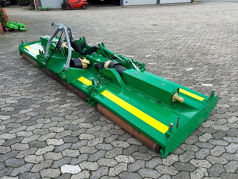 Major 15000 Pro Cut Rollermower