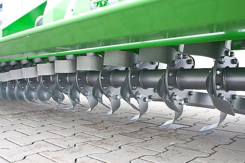 Bomet Bodenfräse / Rotary tiller / Rotavator / Vangatrice / Glebogryzarka 3 m