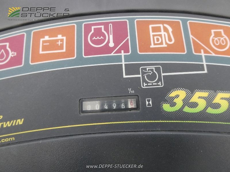 John Deere 355D mit 48C