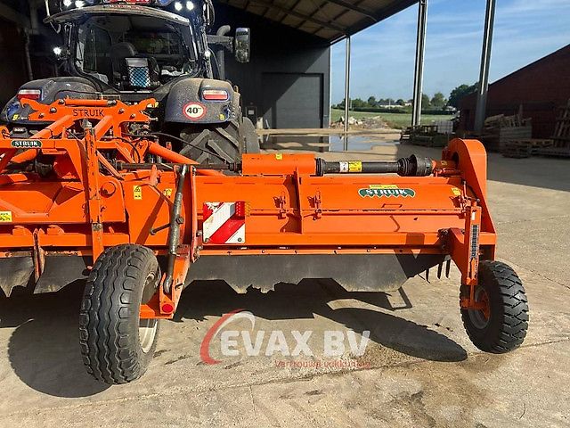 Struik 8LKA75 Loofklapper