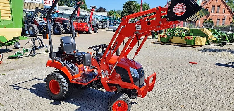 Kioti CS2220 22 PS mit Frontlader NEUMASCHINE mit 7 Jahre Garantie auf den Antriebsstrang ! sofort lieferbar