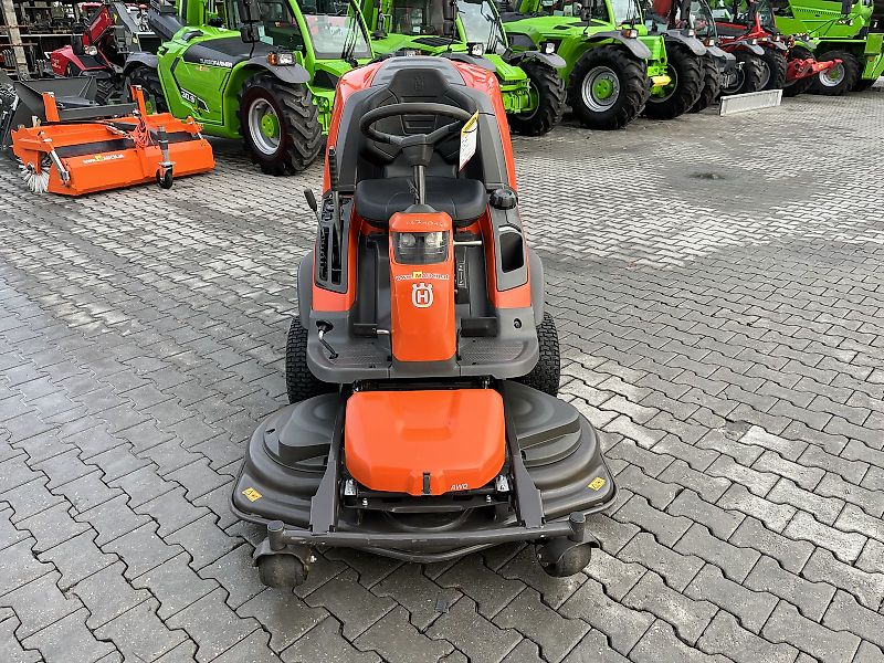 Husqvarna RC 320TS AWD 112cm Mähdeck 50h