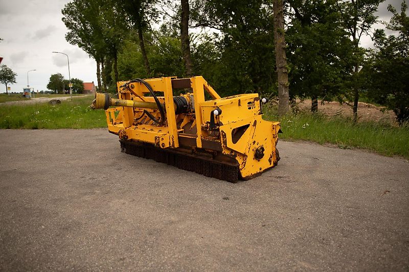 Herder Herder KMMW 250 Frontklepelmaaier Mulcher Dücker Müthing Votex